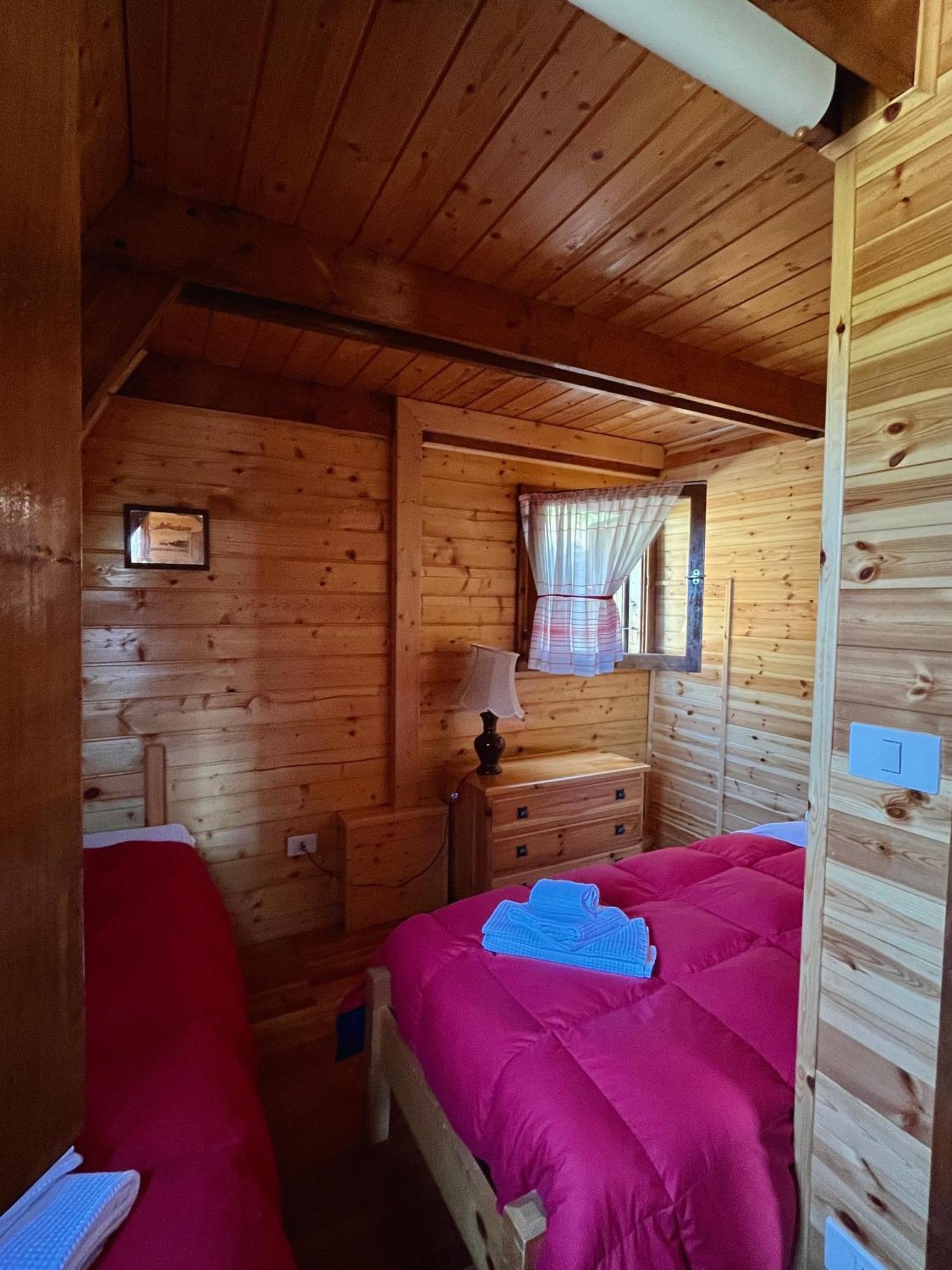 Cavaliere  Chalet Natura La Taverna Dei 3 Porcellini מראה חיצוני תמונה